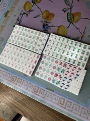 Premium American Mahjong Set – Green Mahjong Tiles and Mat