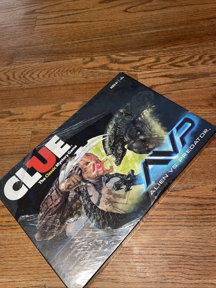 CLUE AVP ALIEN VS PREDATOR BOARD GAME SEALED* READ NEW Hasbro 2016