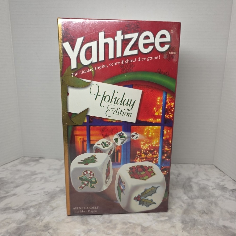 Yahtzee Holiday Edition Christmas Family Dice Game Hasbro USAopoly New Sealed