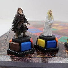 Lord of the Rings Trivial Pursuit 2004 2 DVD Edition Trivia Questions