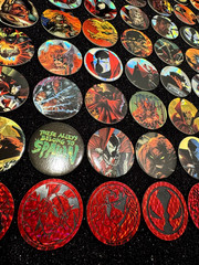 COMPLETE SET 1995 SPAWN pogs CANADA GAMES 1-70 foil pogs + Slammers 1-8 Rare!