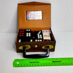 Ying Fat Cheung Pai Gow Domino Set Hong Kong in Case Vintage