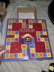 Pictionary The Game of Quick Draw 20th Anniversary Edition Parker Brother Hasbro