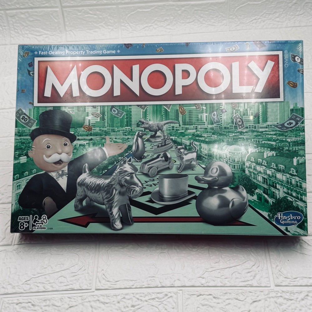 Hasbro Monopoly Board Game Unisex OS Multicolor New Classic Family Trading Game