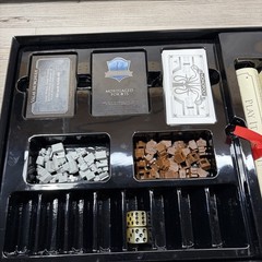 MONOPOLY Game of Thrones HBO Collector’s Edition Board Game Complete!
