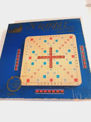 Vintage 1982 Scrabble Deluxe Rotating Turntable Board Game Mahogany Tiles