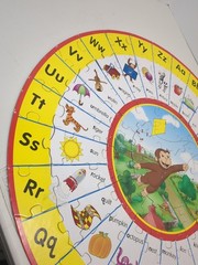 2007 Curious George Self Correcting Puzzle by Universal Complete Pre-owned