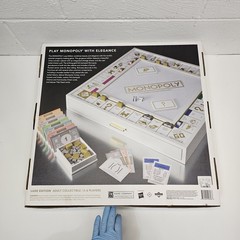 Monopoly Luxury LUXE White and Gold Limited Edition Hasbro 2017