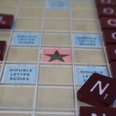 Vintage 1982 Scrabble Deluxe Turntable Board Game Wooden Tiles Complete