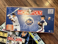 Monopoly New York Mets Collector Edition Complete Board Game Pewter Tokens 2006