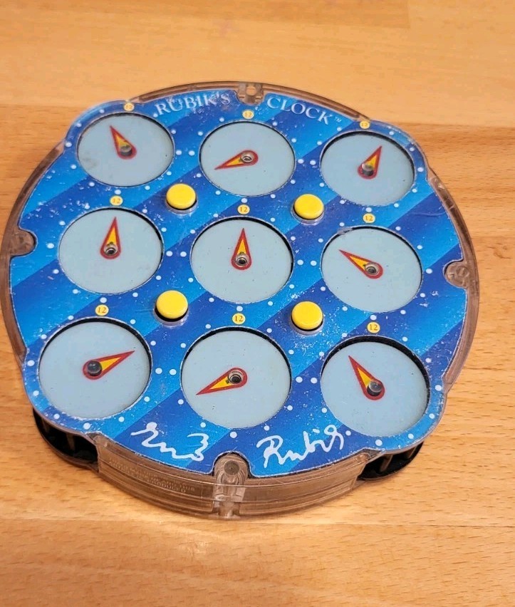 Rubick’s Clock Cube Puzzle Toy 80s 70s Vintage Retro Matchbox Puzzle