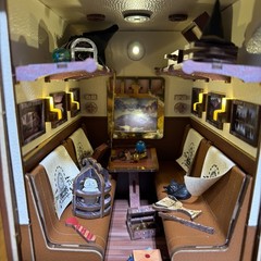 DIY Book Nook Kit Miniature Infinity Train Cabin 3D Puzzle Tonecheer – Harry P.