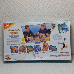 Tyco Games Looney Tunes Smush ‘Em Board Game w/ 4 Dough Cans 1994 MPN 7071