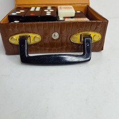 Ying Fat Cheung Pai Gow Domino Set Hong Kong in Case Vintage