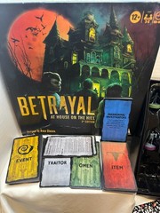 Hasbro HSBF4541 Betrayal At House On The Hill 3rd Edition Board Game