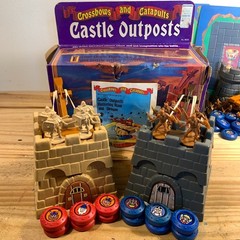 Gigantic lot of Vintage 1983 Lakeside Crossbows and Catapults – See Description