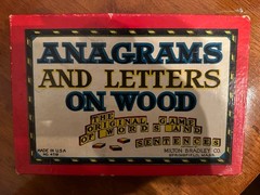 Vintage Milton Bradley Anagrams Wooden Tiles. Approx 360 Pieces no instructions
