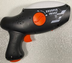 Sharper Image Space Blaster Shooting Game 206000-01- LR3058 Guns & Manual Only