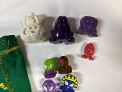 Gogos Crazy Bones Mixed Lot With Aliens Eggy Glitter Plus and Collector’s Pouch