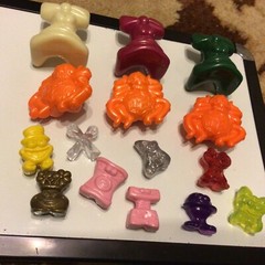 Lot of 17 GoGo’s Crazy Bones by Magic Box various sizes and 1 is glittery