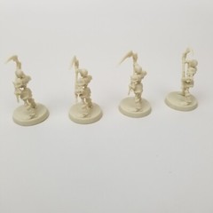 4 HeroQuest Skeleton Miniatures Avalon Hill/Hasbro 2021 NEW MINIATURES ONLY