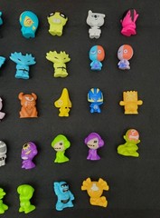 Gogos Crazy Bones Series 1 Lot of 44 Figures with Two Plastic Cases