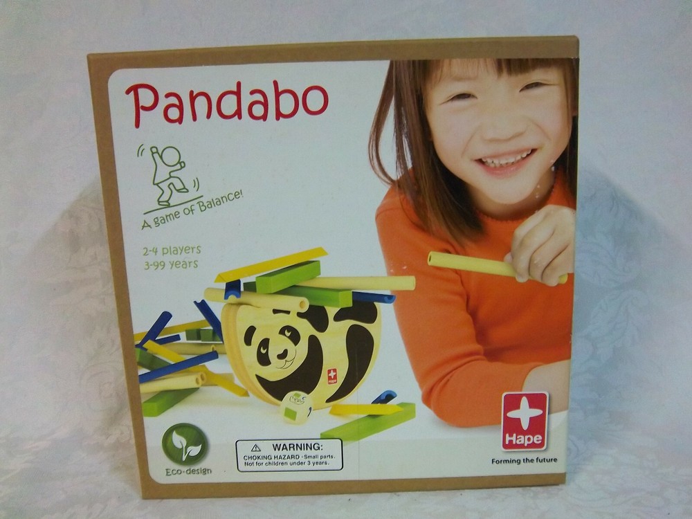 Pandabo A Game of Balance 2-4 Players 3-99 Years Hape