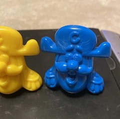 Gogo’s Crazy Bones – Cap’n Crunch (Yellow, Blue, Red) Complete Set Of 3 Original