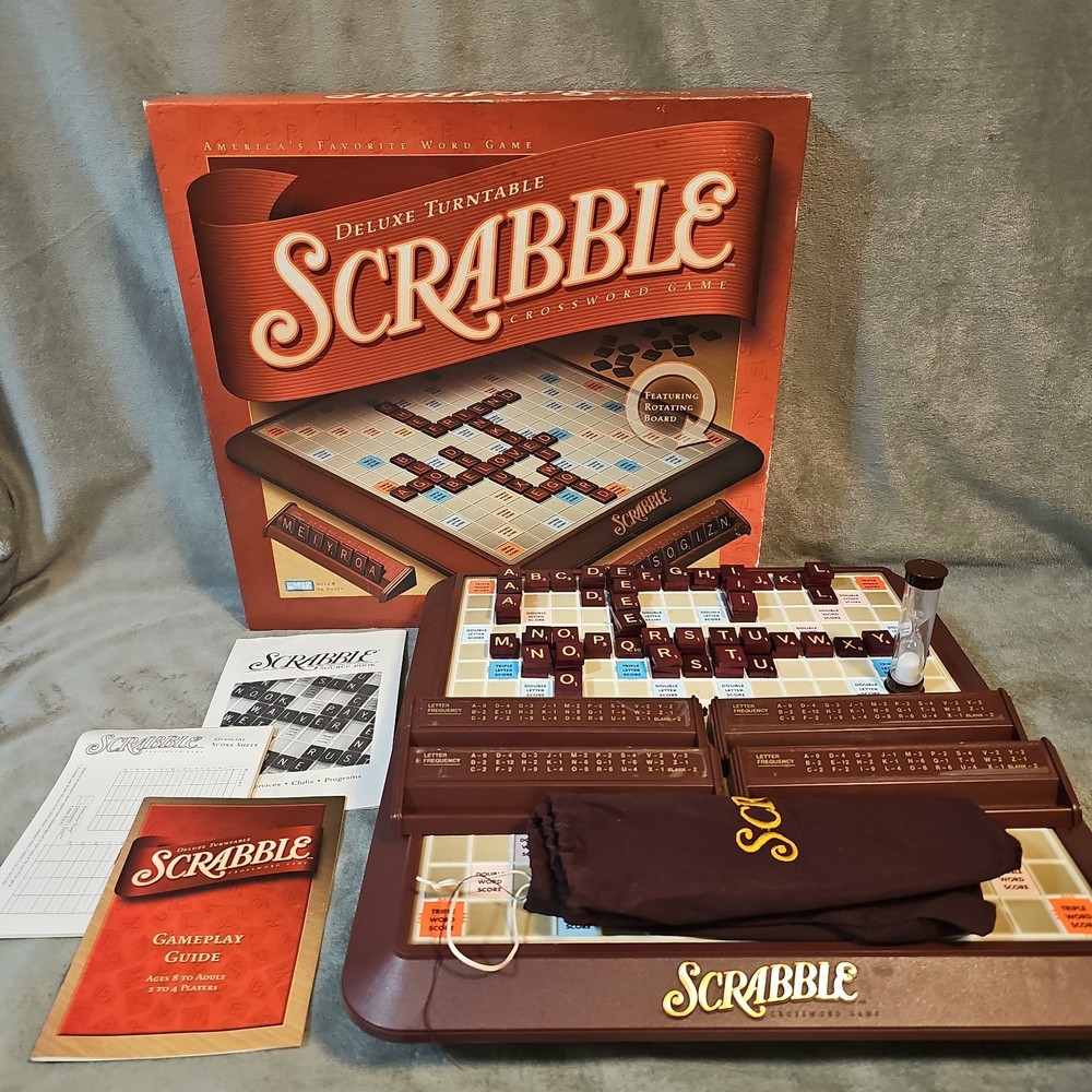 Turntable Deluxe Scrabble Crossword Game Hasbro 2001 Edition – 100% Complete