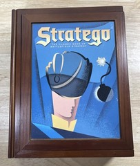 Stratego Vintage Game Collection Bookshelf Edition Wooden Box – Complete – 2005