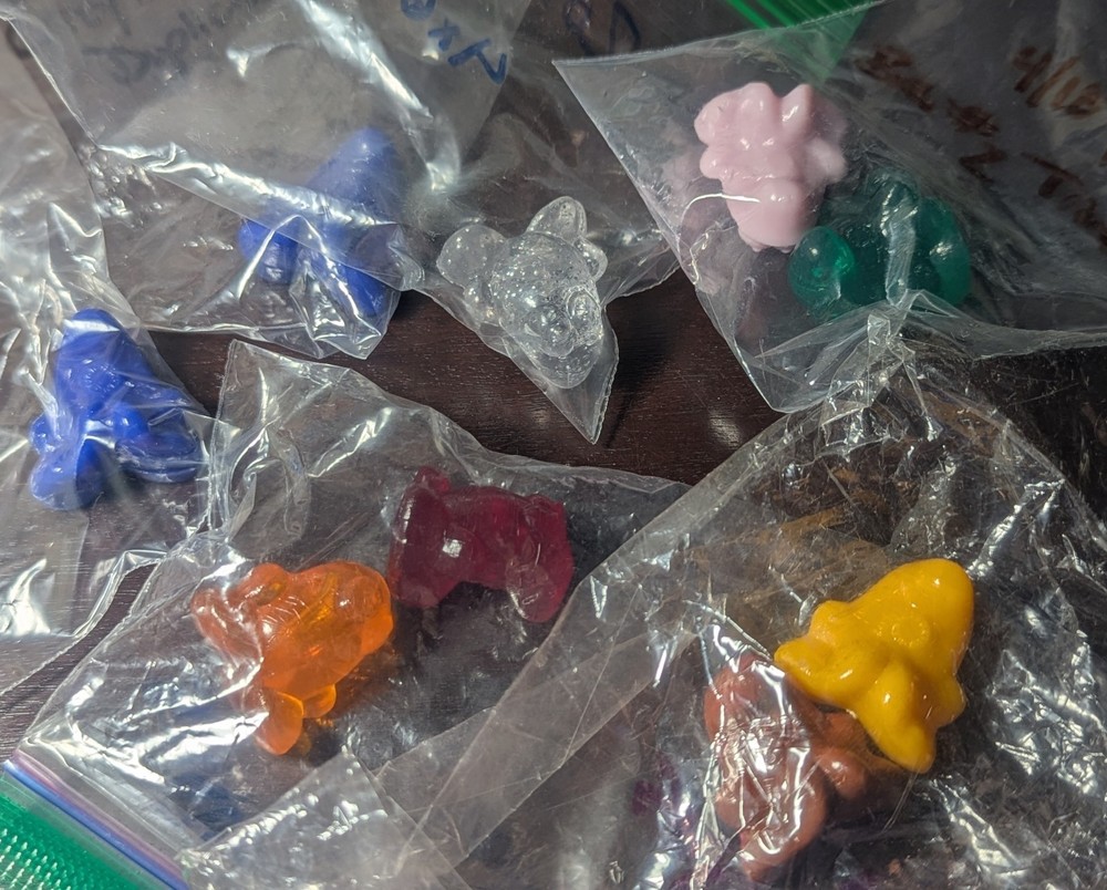 GOGO’S Vintage CRAZY BONES EGGY Original 1996 Classic JELLY Solid GLITTER Lot 9
