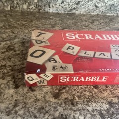 Scrabble Crossword Game Hasbro Gaming 2013 Brand New Sealed