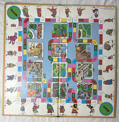 Original 1977 S&R Games A To Z Sweet Pickles Board Game Missing 2 Pickles Good !