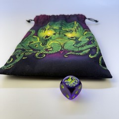 Steve Jackson Games Cthulu Dice Bag & Exclusive D6 Dice Large 6″x9″