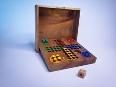 Wooden Ludo Pachisi Strategy Fun Traditional Travel Board Game 14x14cm 6х6″