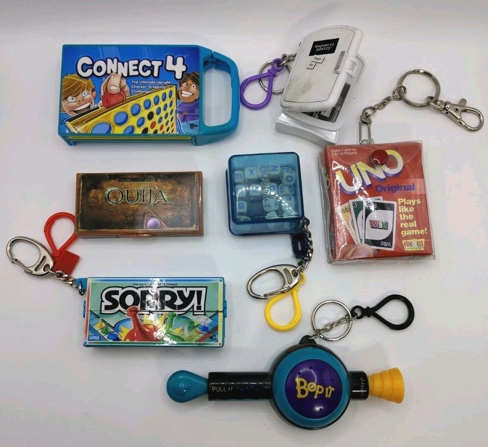 Mini Keychain Lot 7 Games Ouija Boggle Sorry! Connect 4 Bop It Magnet Poetry Uno