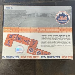 New York Mets Super Sized Dominoes Game Set, Baseball Theme, Ages 5+, 2007