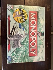 Monopoly Classic Board Game w/ Cat Token New Factory Sealed Family Night Hasbro