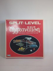 Vintage 1971 Split Level Aggravation Game by Lakeside 99% Complete E8