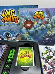 King of Tokyo Game Richard Garfield Iello COMPLETE 2-6 Players Ages 8+