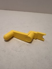 THE GRAPE ESCAPE Board Game 1992 One (1) Piece Turn Handle Replacement Part