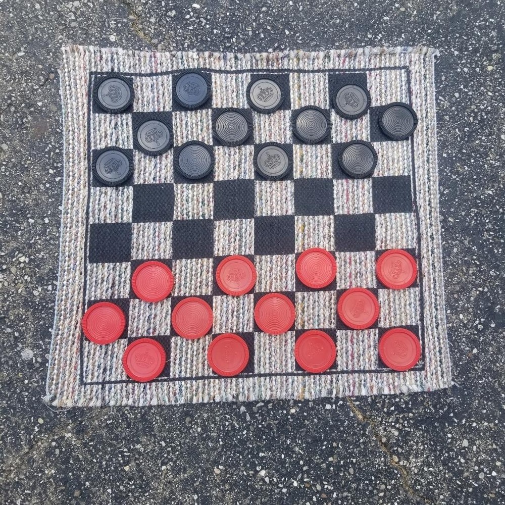 Jumbo checkers game on 28″ square rug 3″ checkers Tic Tac Toe on back