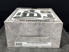 HALL OF HEROES THE BROKEN FACADE BATTLEFIELD IN A BOX