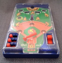 Milton Bradley pocketfuls baseball Home Run 1987 pocket game vintage toy