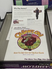 CASHFLOW Investing 101 Board Game Rich Dad Poor Dad Robert Kiyosaki + More Media