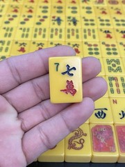Nice Lot of 152 Vintage Bakelite Mah Jong Mahjong Tiles + 5 Racks W/ Case & Dice