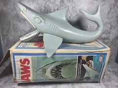 Vintage. Game Of Jaws. Ideal Toy Comp. 1975. Shark & Box Only. Read