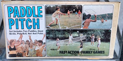 PADDLE PITCH FAMILY FUN SPORTS GAME ALL ORIGINAL VINTAGE BADMINTON PADDLE GAME