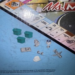 Lot Of 4 Various Monopoly Games + Life 1/4 Life Crisis 2 Games Are Sealed