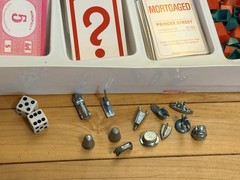Monopoly New Zealand Edition 2000 Parker Brothers Complete 11 Tokens Rare Hasbro